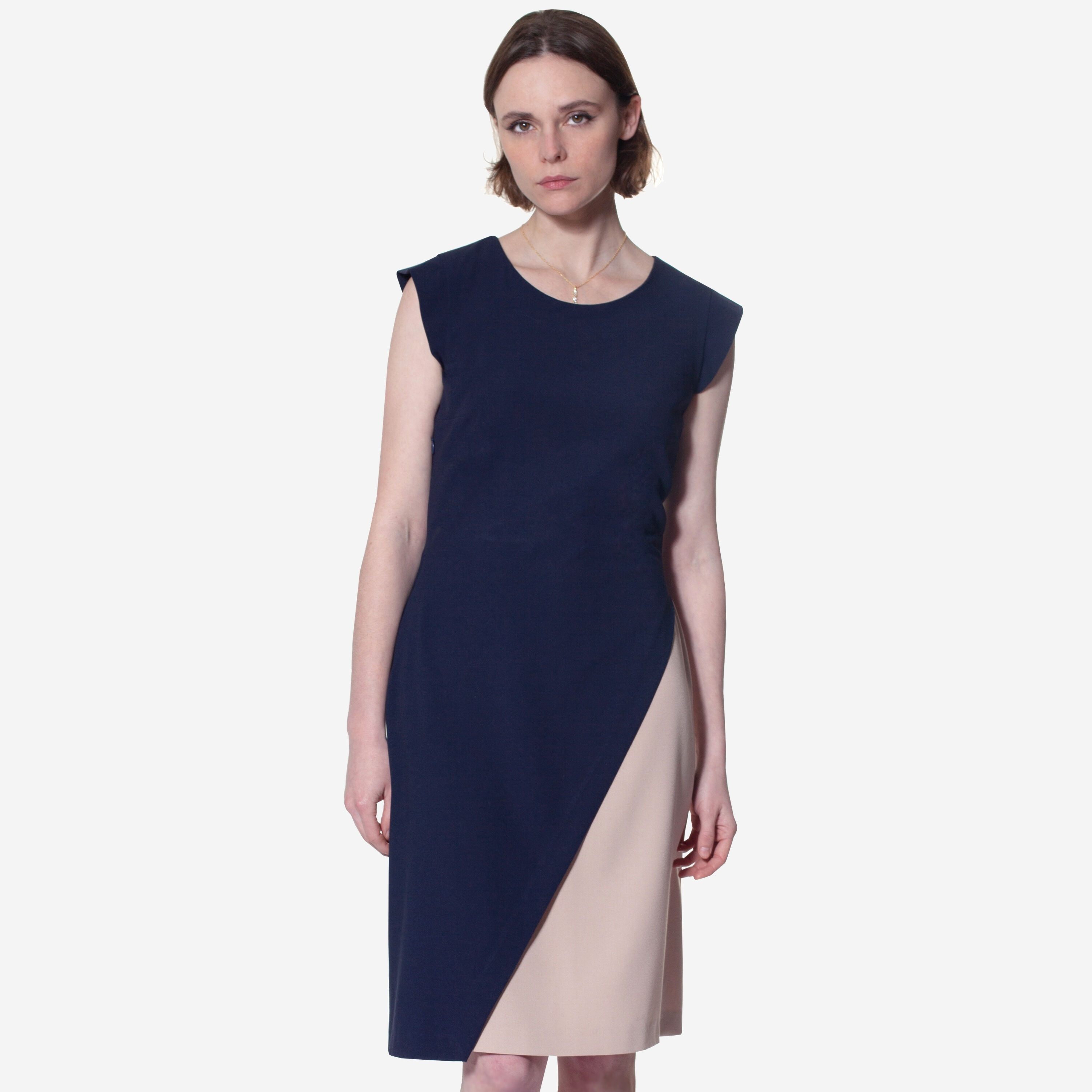 be6b77c0f9afb69fc3ff9e92e82f46a3a1065570_MS_0008859_005_image_1_63932d9ff14d2 KLEID CARRY