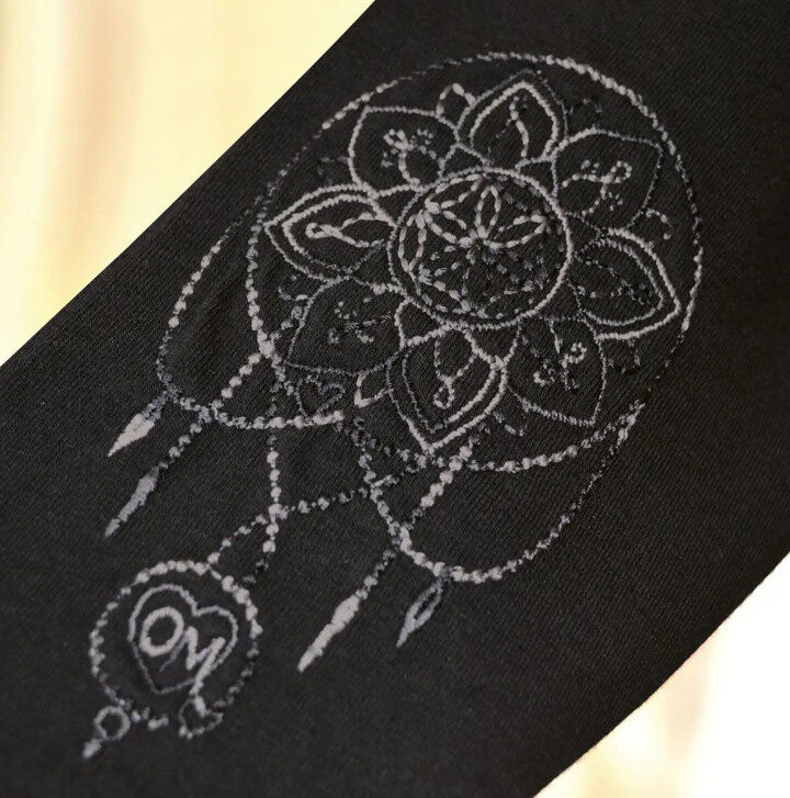 Langarm-Shirt Chakra-Flower schwarz