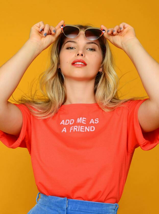 T-Shirt add me
