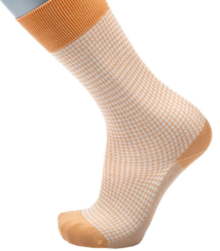 TRENDY HOUNDSTOOTH SOCKEN