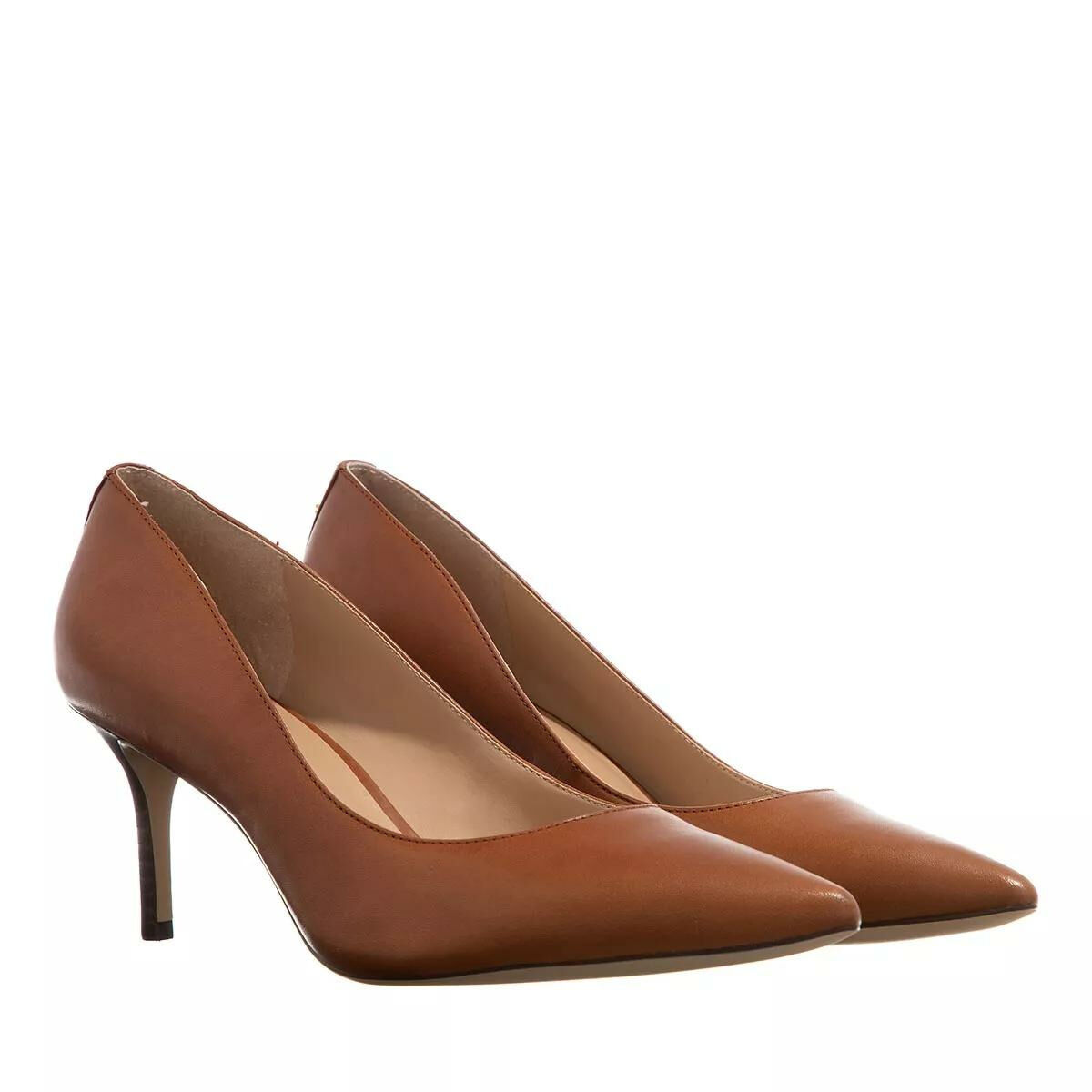 Lauren Ralph Lauren Pump
