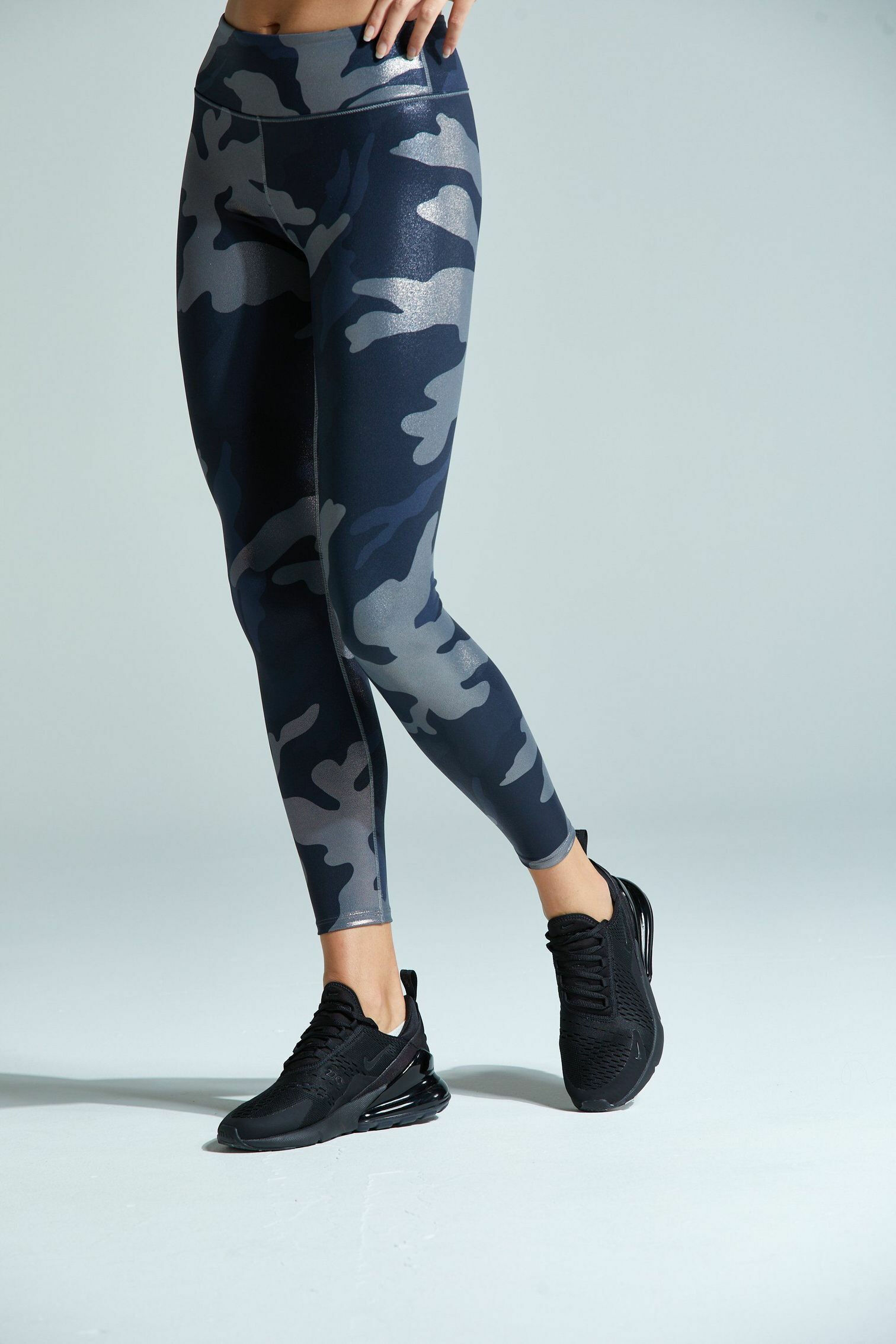 d29f241e9da8d63c8e831e31cc2d952dc3b2afdc_MS_0009797_002_image_5_63f89afcf229b Gloss Legging Guerra Bronze