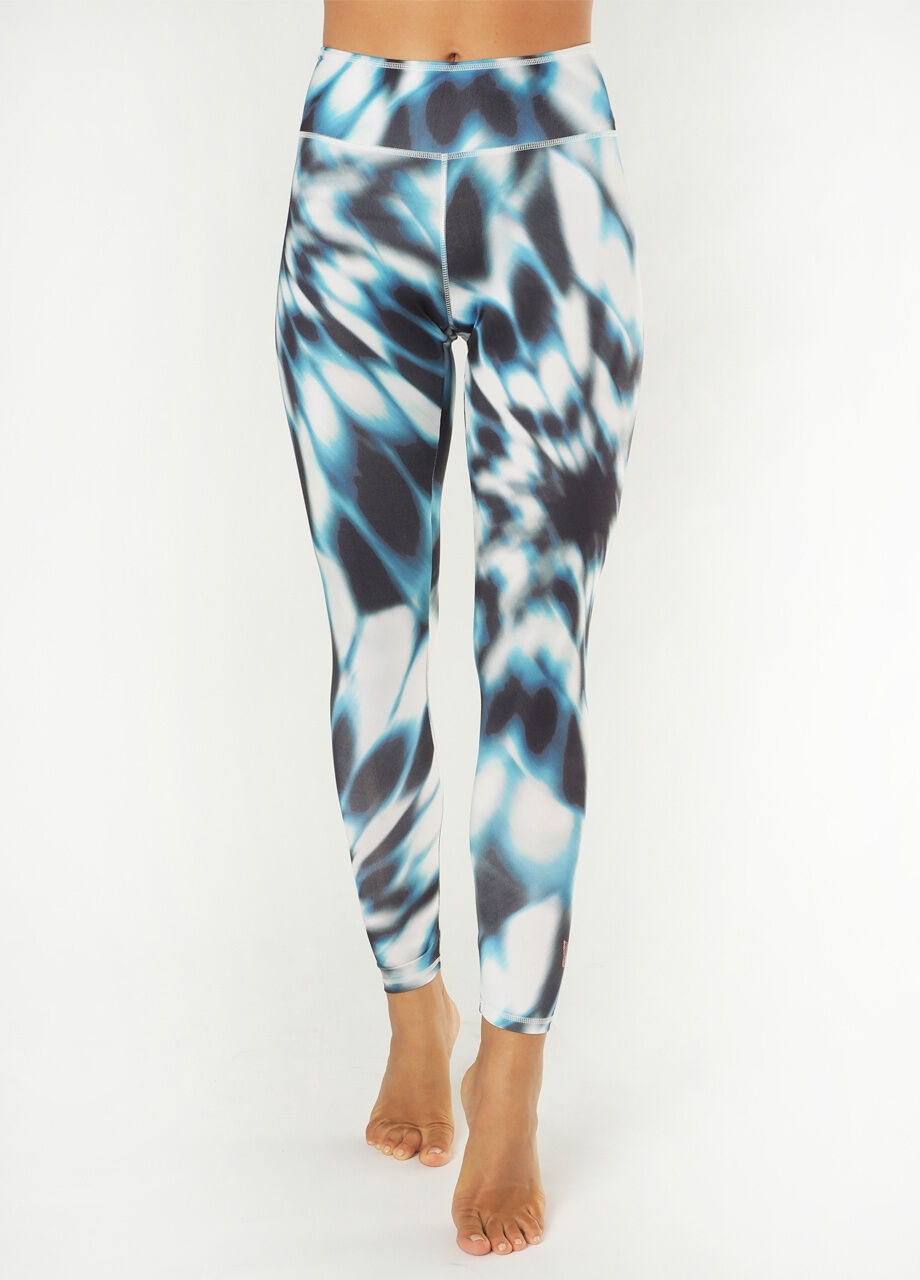b05cd6c7c60d3da724376c1aeec86df79f90e3c5_MS_0009367_002_image_1_63f6030ea2740 Kismet Ganga Leggings Ocean Blur