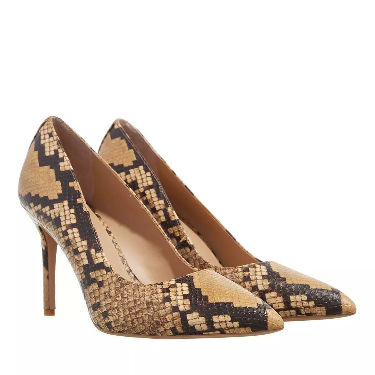 Lauren Ralph Lauren Pump