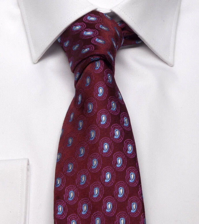 SEIDEN-JACQUARD KRAWATTE IN BURGUND MIT PAISLEY-MUSTER IN HELLBLAU