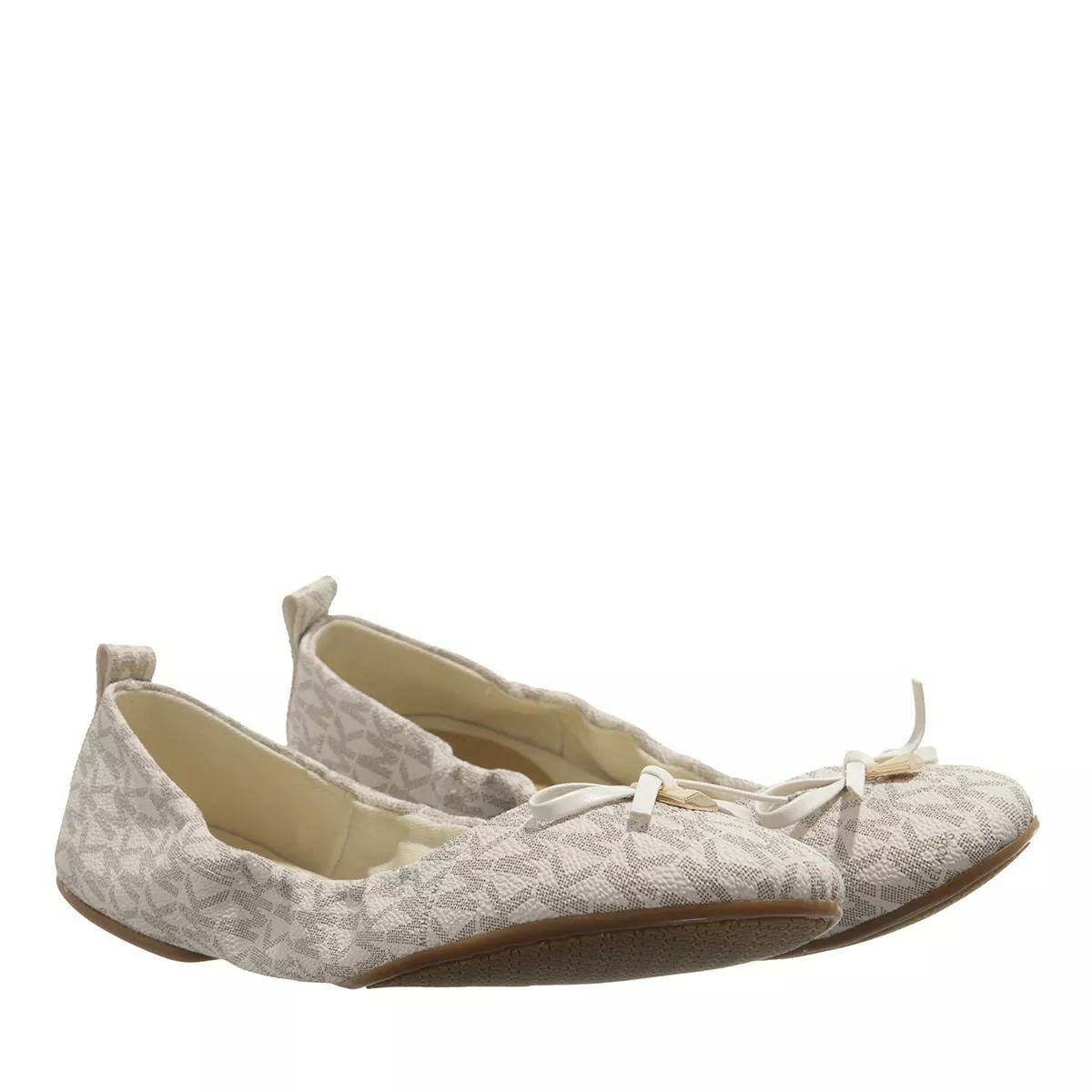 Michael Kors Ballerina