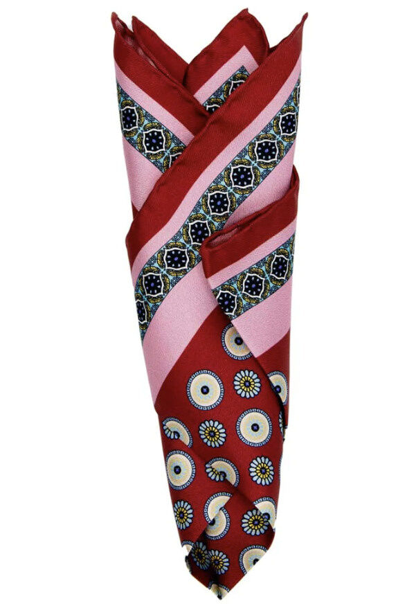 HANDROLLIERTES EINSTECKTUCH AUS SEIDEN-TWILL MIT BLÜTEN-MUSTER