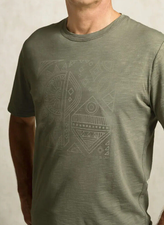 b7a1e90b1fe3fc5d6afbcc417da29db1995d03fe_MS_0009207_009_image_2_63f4d7b7b359e T-Shirt Men Ethno