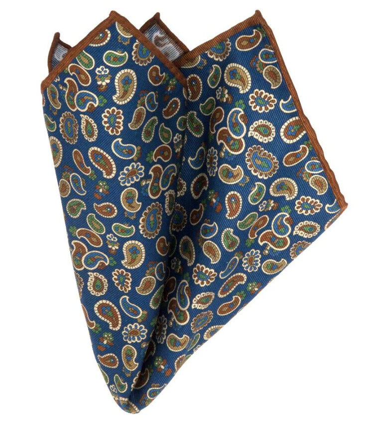 HANDROLLIERTES MOGADOR-EINSTECKTUCH MIT PAISLEY-MUSTER